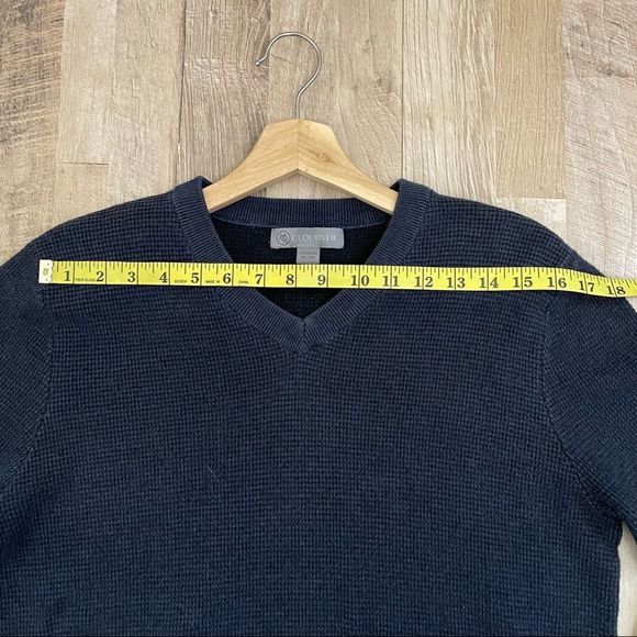 Cloudveil | Navy Waffle Knit Sweater - Picture 5 of 10